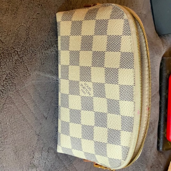 Louis Vuitton Handbags - LV cosmetic bag